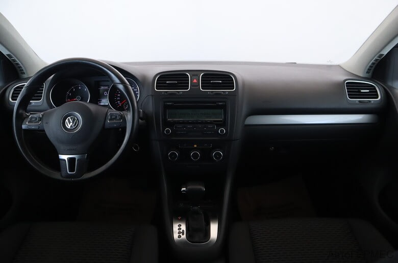 Фото Volkswagen Golf VI с пробегом