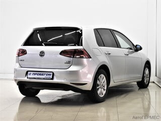 Фото Volkswagen Golf VII с пробегом