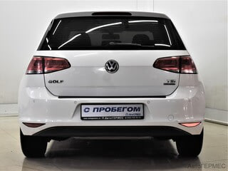 Фото Volkswagen Golf VII с пробегом