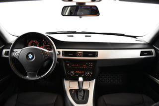 Фото BMW 3 Серия V (E90/E91/E92/E93) Рестайлинг с пробегом