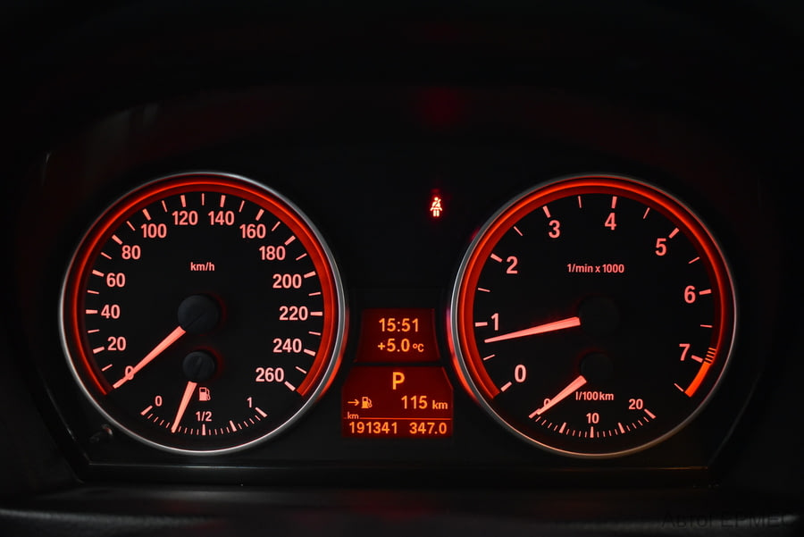 Фото BMW 3 Серия V (E90/E91/E92/E93) с пробегом | №6