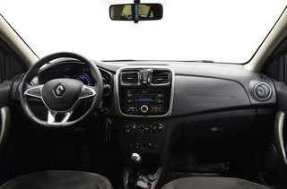 Фото RENAULT Logan II Рестайлинг с пробегом