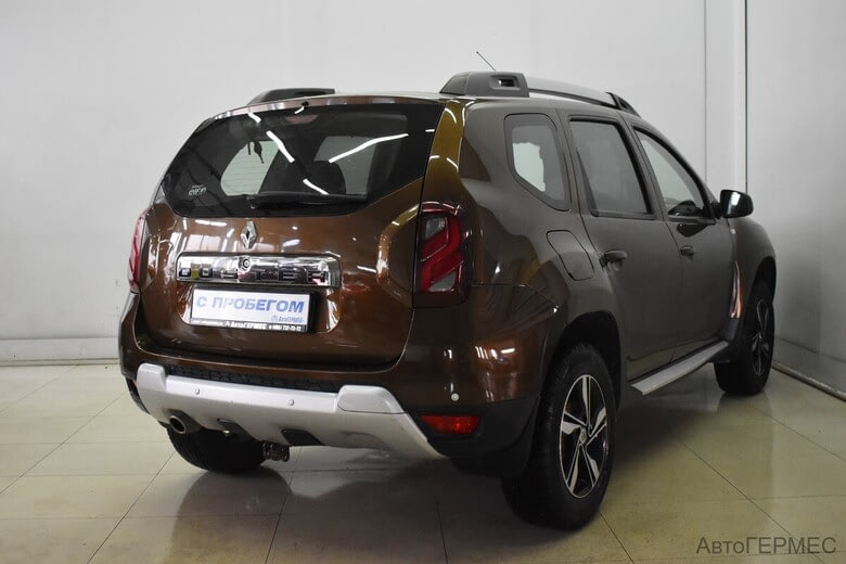 Фото RENAULT Duster I Рестайлинг с пробегом