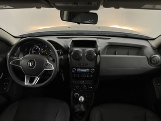 Фото RENAULT Duster I Рестайлинг с пробегом Фото RENAULT Duster I Рестайлинг с пробегом