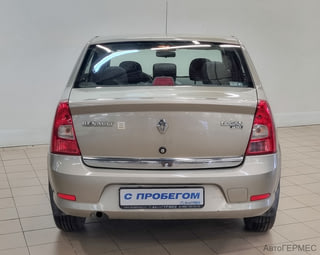 Фото RENAULT Logan I Рестайлинг с пробегом Фото RENAULT Logan I Рестайлинг с пробегом