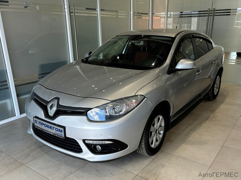 Фото RENAULT Fluence I Рестайлинг с пробегом