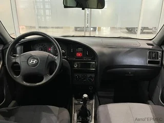 Фото HYUNDAI Elantra III (XD) с пробегом Фото HYUNDAI Elantra III (XD) с пробегом