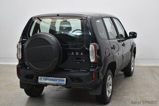 Фото LADA NIVA Travel I Рестайлинг с пробегом Фото LADA NIVA Travel I Рестайлинг с пробегом