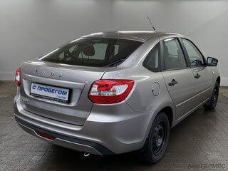 Фото LADA Granta I Рестайлинг с пробегом Фото LADA Granta I Рестайлинг с пробегом