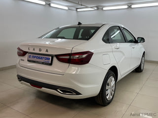 Фото LADA Vesta I Рестайлинг с пробегом Фото LADA Vesta I Рестайлинг с пробегом