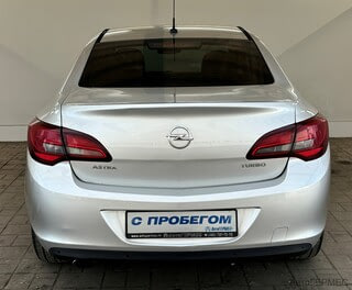 Фото Opel Astra J Рестайлинг с пробегом