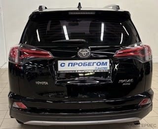 Фото TOYOTA RAV4 IV (XA40) Рестайлинг с пробегом Фото TOYOTA RAV4 IV (XA40) Рестайлинг с пробегом