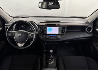 Фото TOYOTA RAV4 IV (XA40) Рестайлинг с пробегом Фото TOYOTA RAV4 IV (XA40) Рестайлинг с пробегом