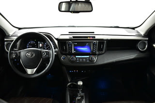 Фото TOYOTA RAV4 IV (XA40) Рестайлинг с пробегом