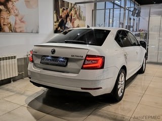 Фото SKODA Octavia III Рестайлинг с пробегом Фото SKODA Octavia III Рестайлинг с пробегом