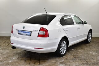 Фото SKODA Octavia II Рестайлинг с пробегом