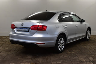 Фото Volkswagen Jetta VI с пробегом