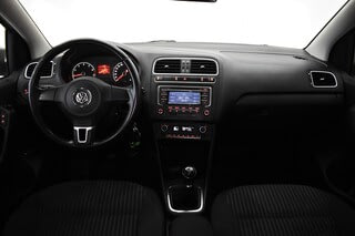 Фото Volkswagen Polo V с пробегом