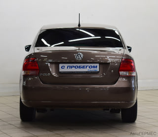 Фото Volkswagen Polo V с пробегом