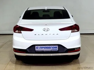 Фото HYUNDAI Elantra VI (AD) Рестайлинг с пробегом Фото HYUNDAI Elantra VI (AD) Рестайлинг с пробегом