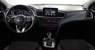 Фото Kia Ceed III с пробегом