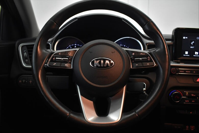 Фото Kia Ceed III с пробегом