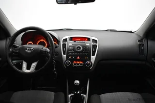 Фото Kia Ceed I Рестайлинг с пробегом Фото Kia Ceed I Рестайлинг с пробегом