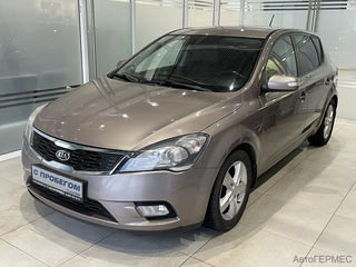 Фото Kia Ceed I Рестайлинг с пробегом Фото Kia Ceed I Рестайлинг с пробегом