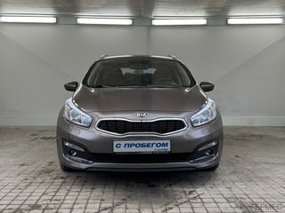 Фото Kia Ceed II Рестайлинг с пробегом Фото Kia Ceed II Рестайлинг с пробегом