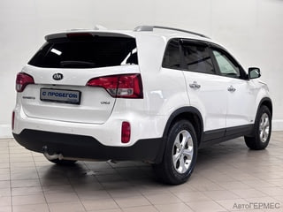 Фото Kia Sorento II Рестайлинг с пробегом Фото Kia Sorento II Рестайлинг с пробегом