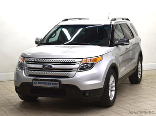 Фото Ford Explorer V с пробегом