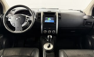 Фото NISSAN X-Trail II Рестайлинг с пробегом Фото NISSAN X-Trail II Рестайлинг с пробегом