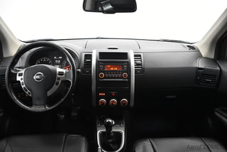 Фото NISSAN X-Trail II Рестайлинг с пробегом Фото NISSAN X-Trail II Рестайлинг с пробегом