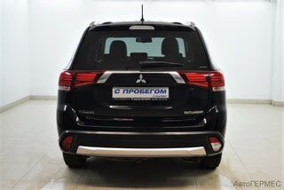 Фото MITSUBISHI Outlander III Рестайлинг 2 с пробегом