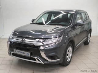Фото MITSUBISHI Outlander III Рестайлинг 3 с пробегом Фото MITSUBISHI Outlander III Рестайлинг 3 с пробегом