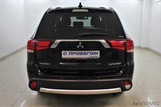 Фото MITSUBISHI Outlander III Рестайлинг 2 с пробегом