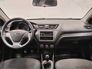 Фото Kia Rio III Рестайлинг с пробегом Фото Kia Rio III Рестайлинг с пробегом