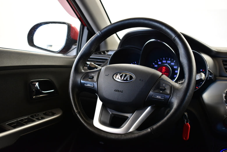 Фото Kia Rio III с пробегом