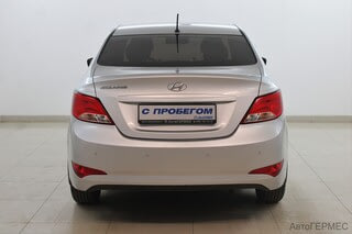 Фото HYUNDAI Solaris с пробегом