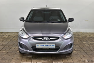 Фото HYUNDAI Solaris I с пробегом