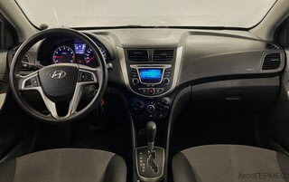 Фото HYUNDAI Solaris I с пробегом Фото HYUNDAI Solaris I с пробегом