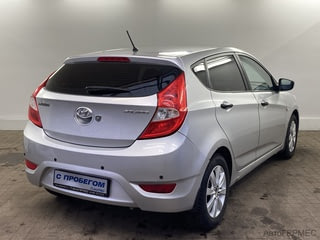 Фото HYUNDAI Solaris I с пробегом Фото HYUNDAI Solaris I с пробегом