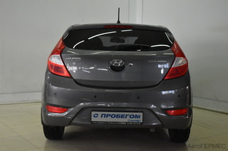 Фото HYUNDAI Solaris I с пробегом