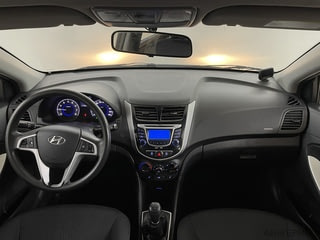 Фото HYUNDAI Solaris I с пробегом Фото HYUNDAI Solaris I с пробегом