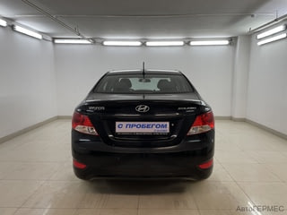 Фото HYUNDAI Solaris I с пробегом Фото HYUNDAI Solaris I с пробегом