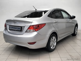 Фото HYUNDAI Solaris I с пробегом Фото HYUNDAI Solaris I с пробегом