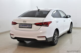 Фото HYUNDAI Solaris II с пробегом