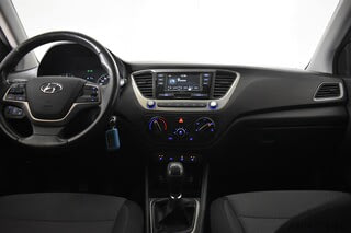 Фото HYUNDAI Solaris II с пробегом