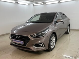 Фото HYUNDAI Solaris II с пробегом Фото HYUNDAI Solaris II с пробегом
