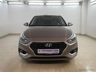 Фото HYUNDAI Solaris II с пробегом Фото HYUNDAI Solaris II с пробегом